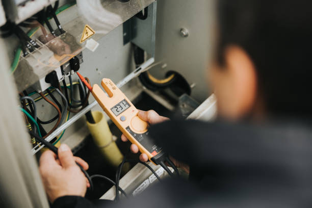 Best Electrical Contractors for Businesses  in Pecatonica, IL